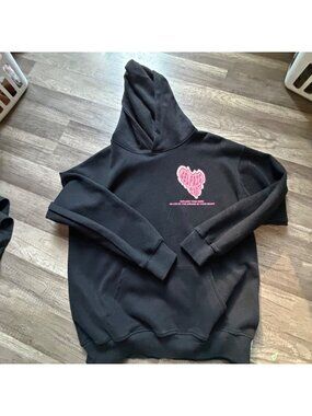 Elfric Eden Black Hoodie With Pink Graphic Print "Explore Your Mind" Design Smal